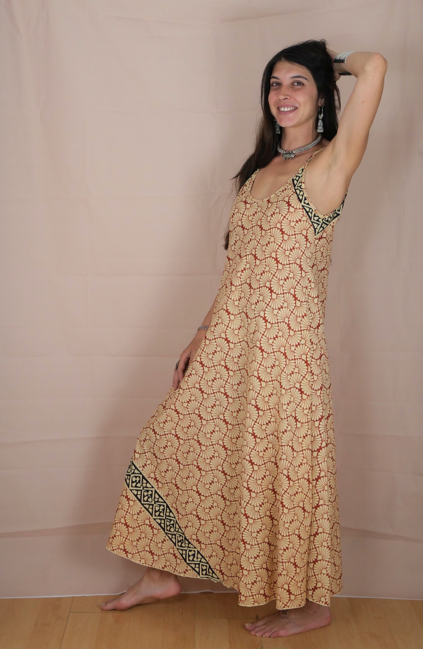 Robe Kala Lotus Rouge